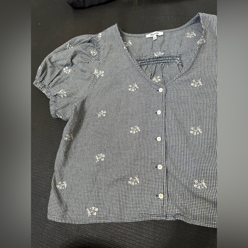 Madewell crop button top
